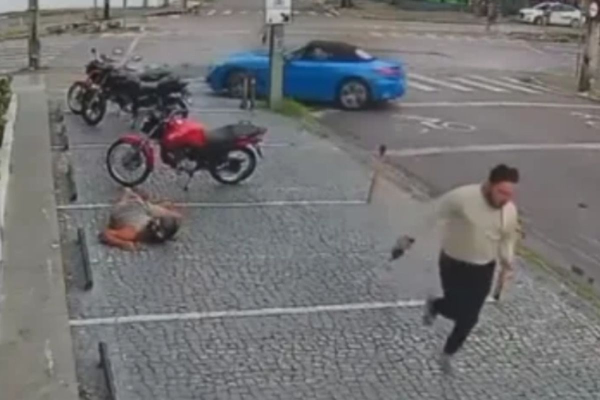 Veja vídeo: motorista de BMW reage a assalto e mata criminoso no meio de rua - motorista de BMW reage a assalto e mata criminoso em Fortaleza