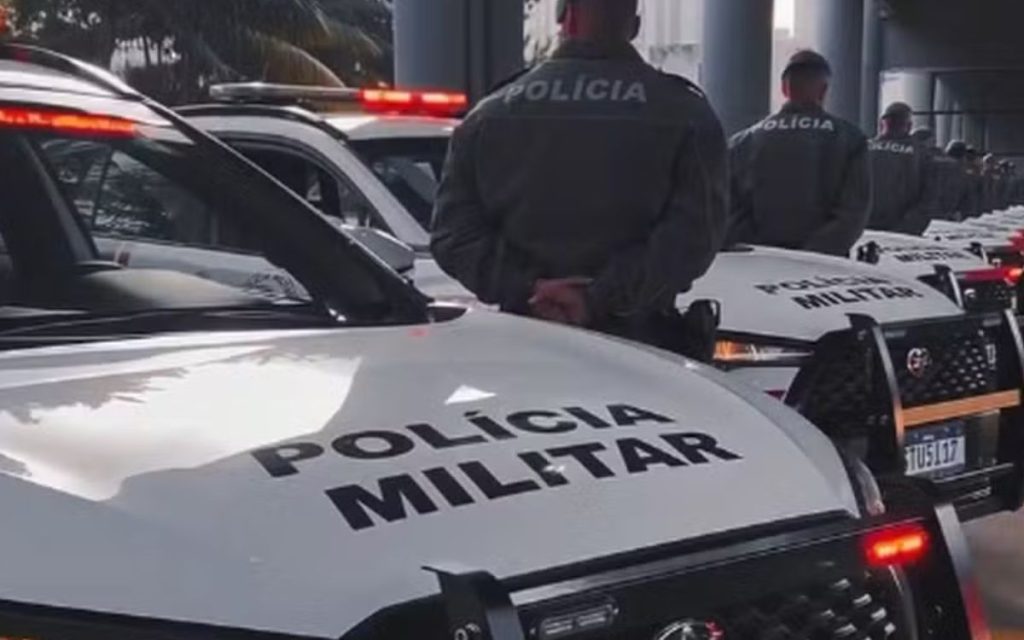 Jovem de 20 anos acusa PMs de estupro em viatura durante carnaval