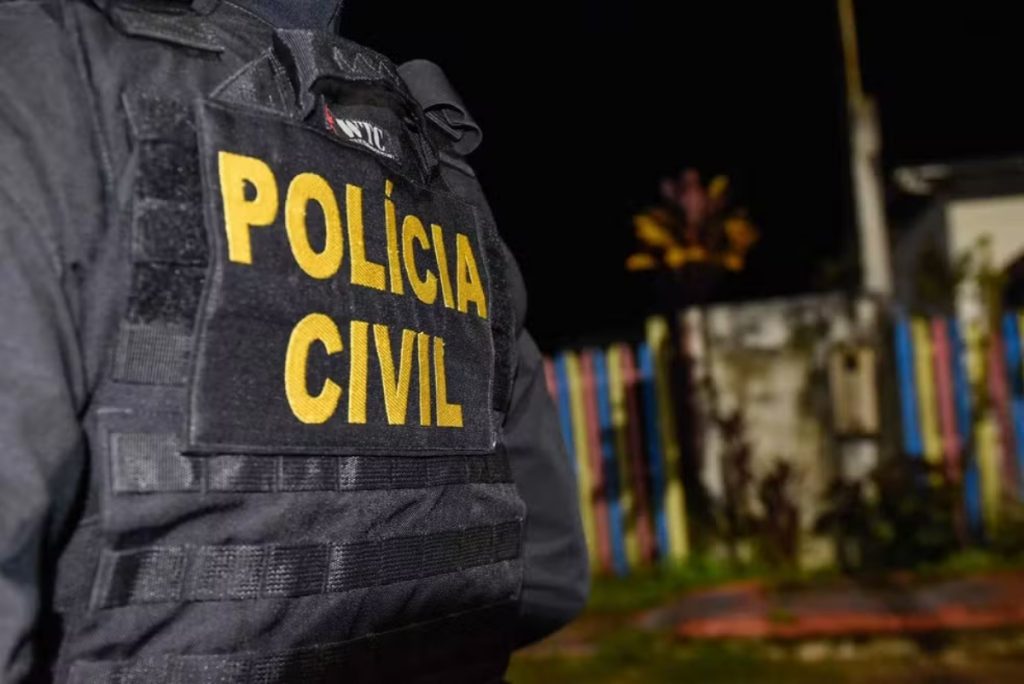 Polícia prende grupo criminoso que extorquia vítimas no Instagram no Amazonas