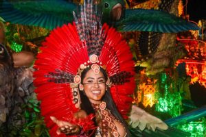 Isabelle Nogueira encanta o público e brilha em estreia no Carnaval de São Paulo - enredo Acadêmicos do Tucuruvi 2025