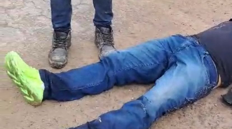 Veja vídeo: motociclista quebra a perna após bater na traseira de caminhão na zona norte de Manaus