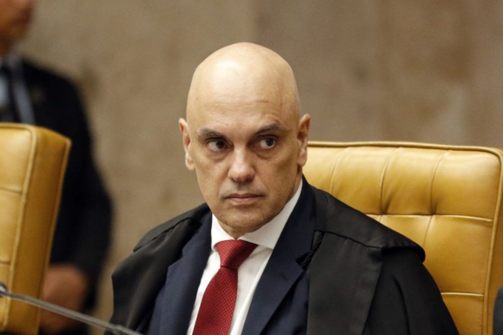 8 de Janeiro: Zanin e Dino votam com Moraes para condenar pipoqueiro e vendedor de picolé