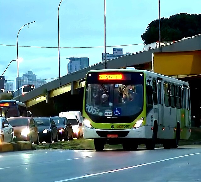Como funciona o transporte em Manaus