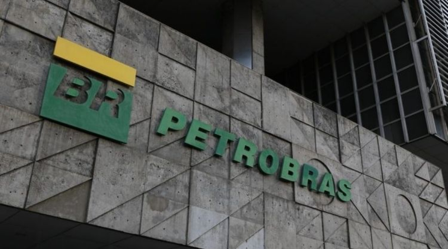 comunicado interno da Petrobras sobre autodeclaração de gênero e etnia