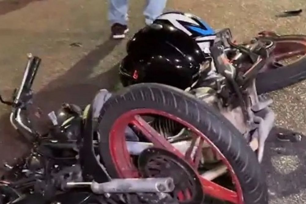Motociclista fica gravemente ferido após colisão com carro na zona Sul de Manaus