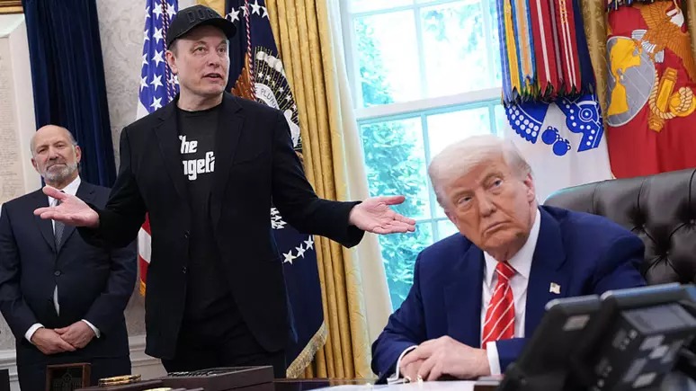 Musk diz que Trump é mencionado em documentos sobre Epstein, condenado por abuso de menores