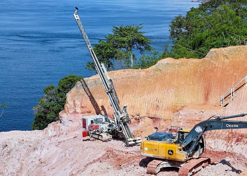 Prefeito David Almeida vistoria obras do Parque Encontro das Águas em Manaus e promete entrega até o Natal