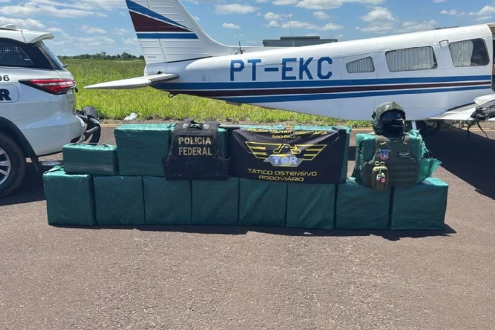 Justiça absolve piloto flagrado com 400 kg de cocaína em avião no interior de SP