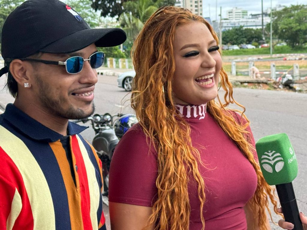 Vídeo: Repórter que xingou motociclista ao ser interrompida em gravação se encontra com ele em Manaus