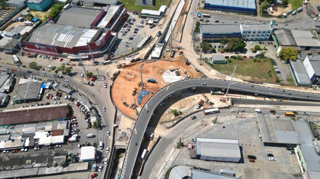 Obras no complexo viário Rei Pelé alteram tráfego na zona Leste a partir deste domingo (7)