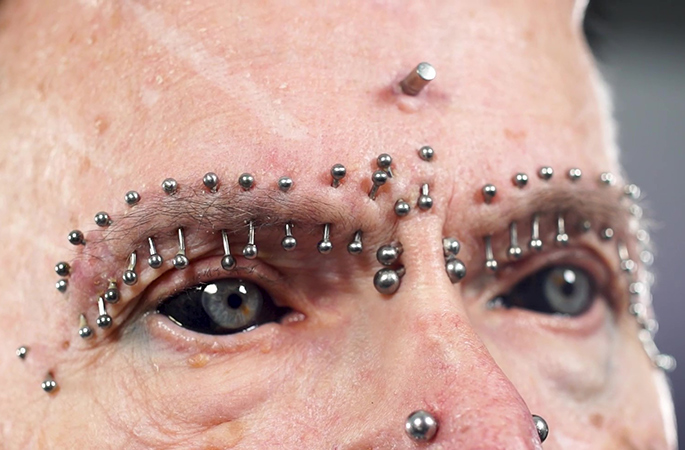 Tatuagem nos olhos - Olhos negros - Olhos pretos