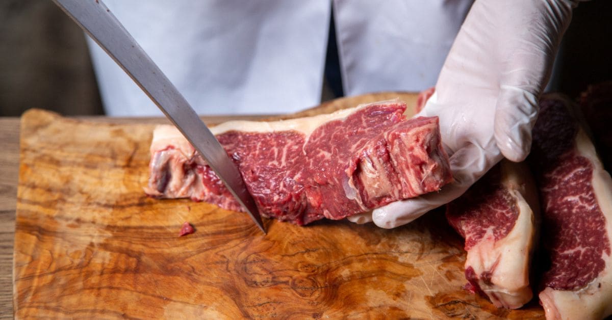 frigoríficos suspendem exportação de carne para os EUA