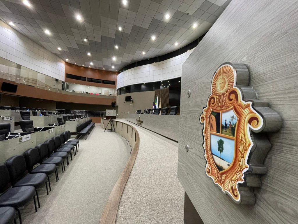 suspensão reajuste salarial Manaus TJAM