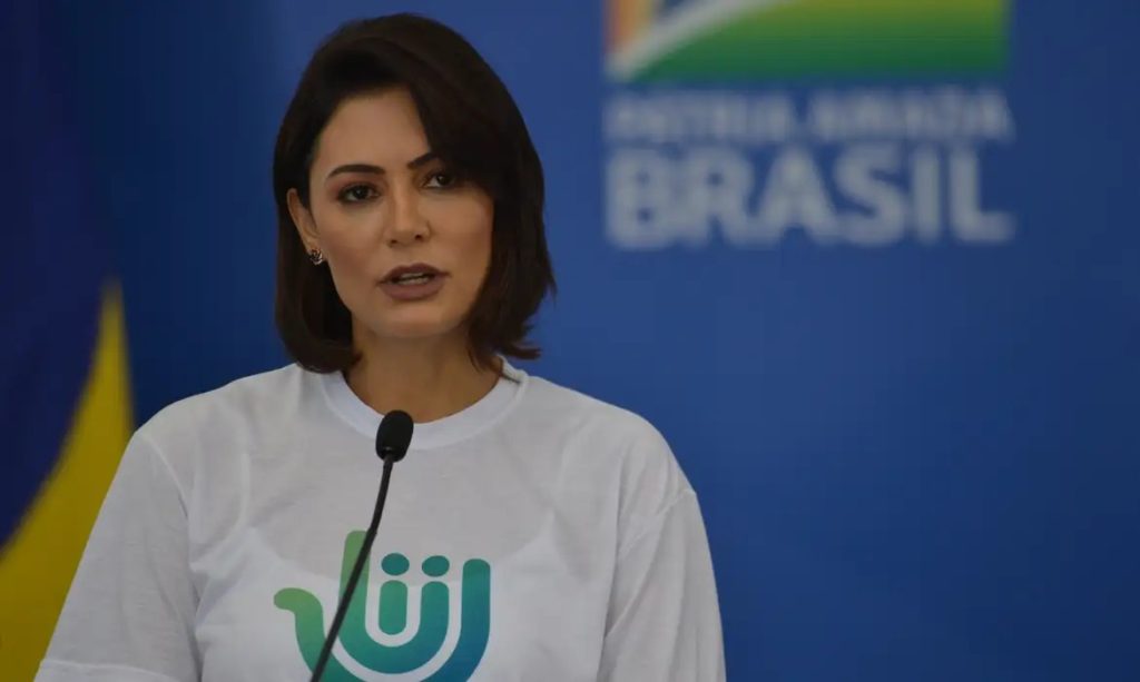Michelle Bolsonaro move ação contra Joice Hasselmann após ser chamada de “farsa” e “amante”
