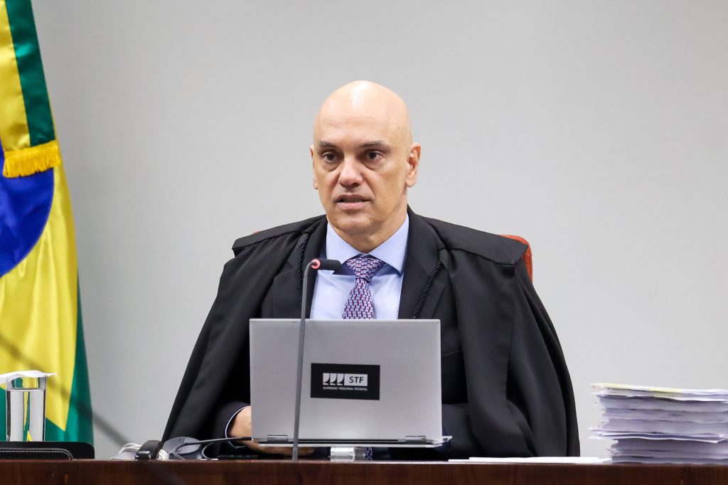 Moraes EUA abuso de poder bancos brasileiros