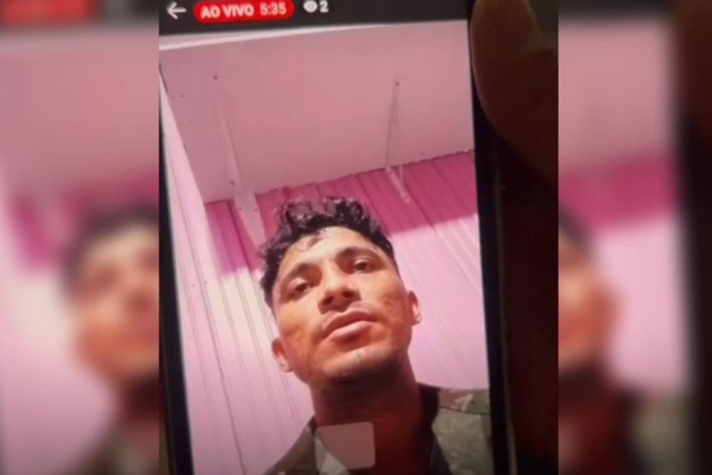 Suspeito de matar policial em delegacia faz reféns e transmite live do sequestro