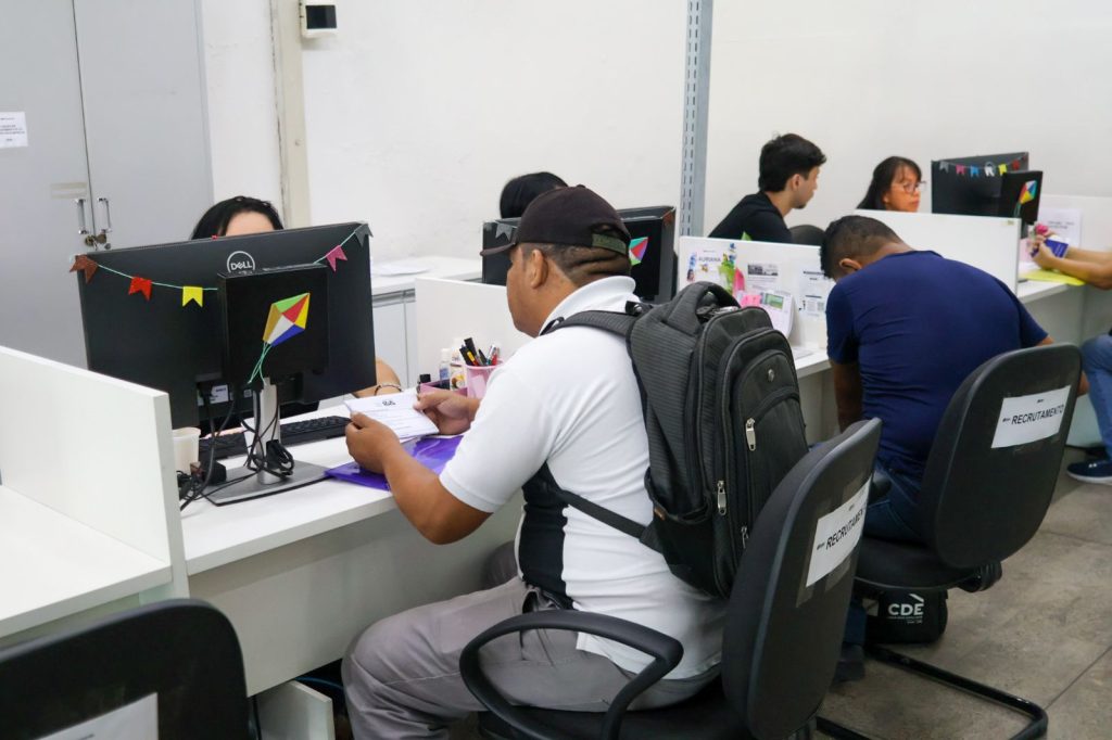 Sine Amazonas 286 vagas terça-feira