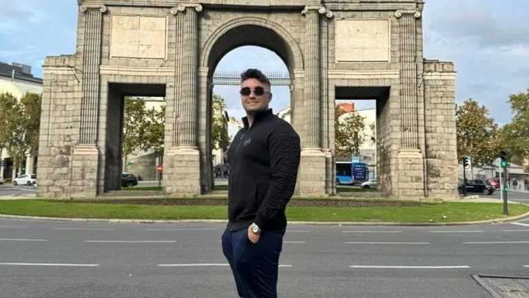 Influenciador Gabriel Spalone é alvo de operação por desvio de R$ 146 milhões via Pix