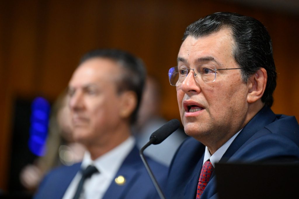 Senador Eduardo Braga em articulação política