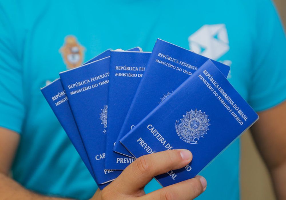 Vaga de emprego sine manaus