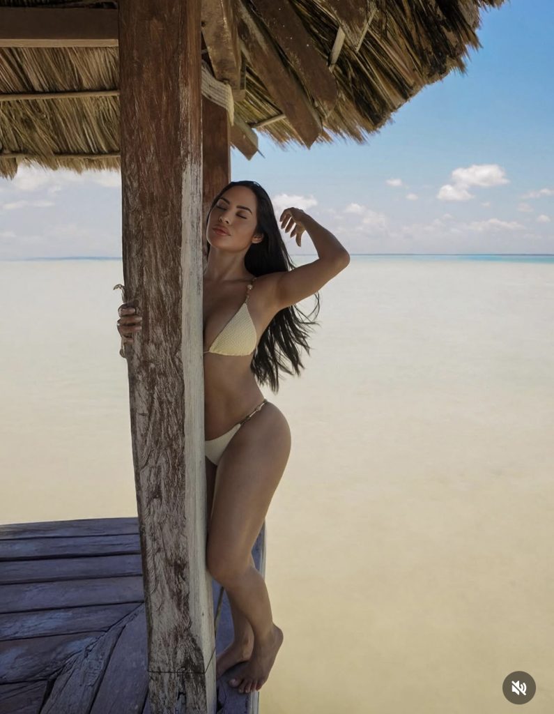 Isabelle Nogueira curte miniférias em ilha paradisíaca no México e encanta seguidores com fotos de biquíni: "gostosa"
