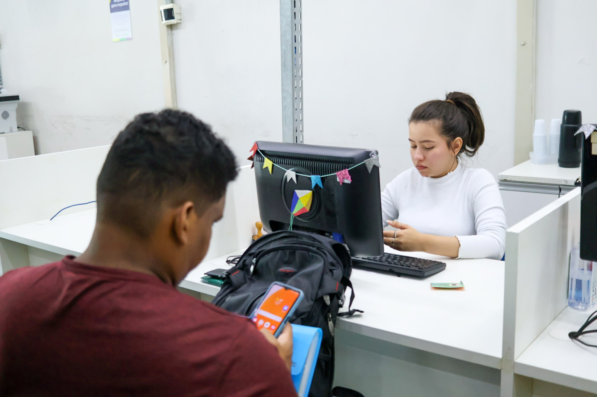 Veja as vagas de emprego disponíveis para esta quarta em Manaus
