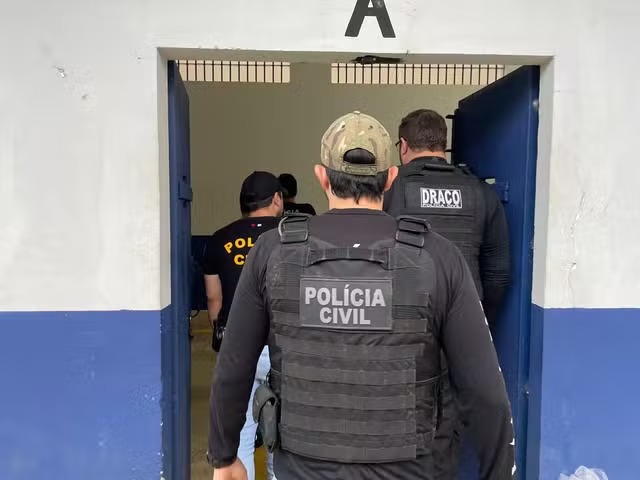 Facção que julgava e matava vítimas por chamada de vídeo é desarticulada em operação