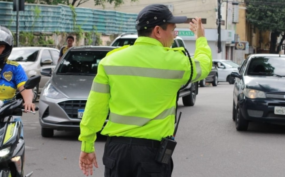 obras na avenida torquato tapajós em manaus