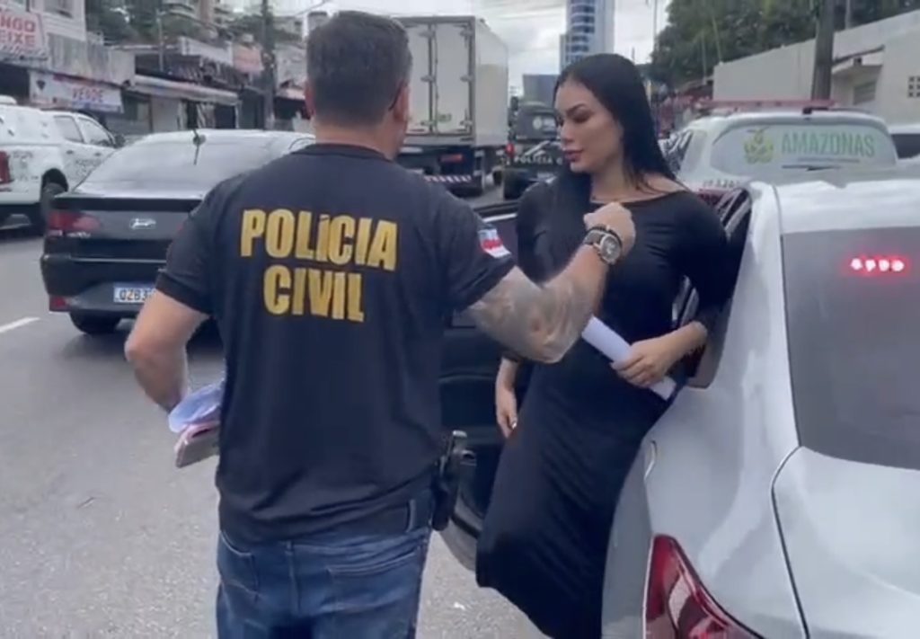 Influenciadora Bárbara Santos foi recrutada pelo tráfico de drogas do bairro Compensa em Manaus, diz delegado Cícero Túlio