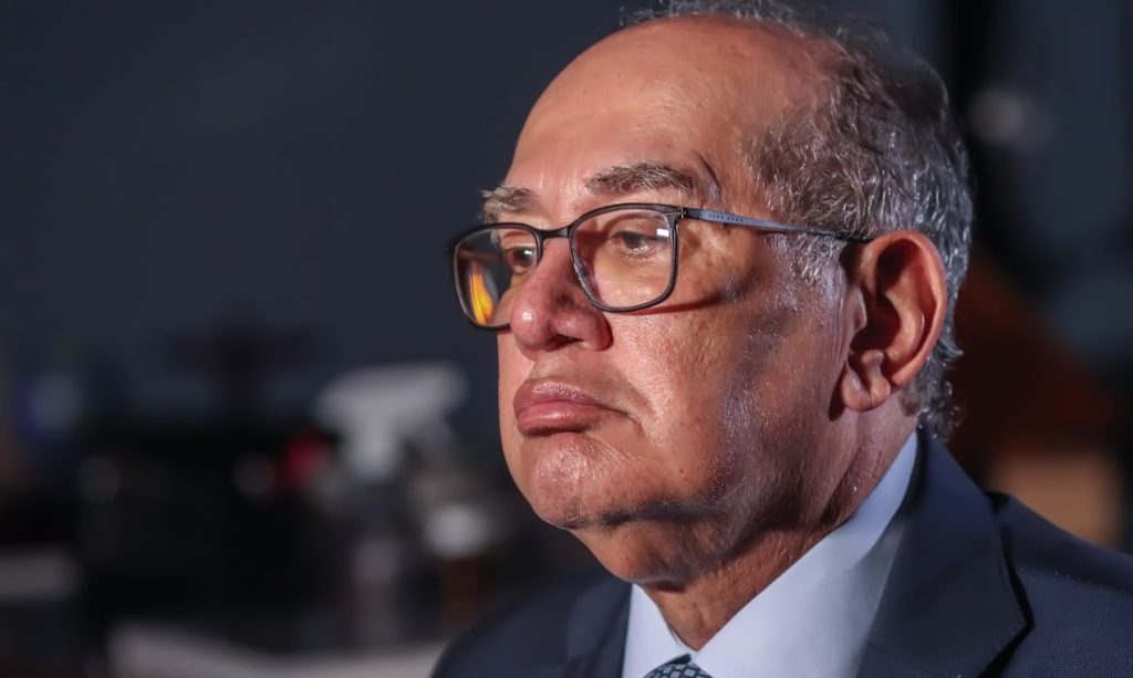 Decisão da PGR sobre investigação de Gilmar Mendes