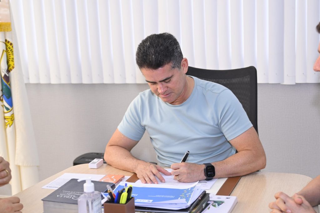 Prefeito David Almeida nomeia 127 novos guardas municipais e anuncia concurso com 590 vagas em Manaus