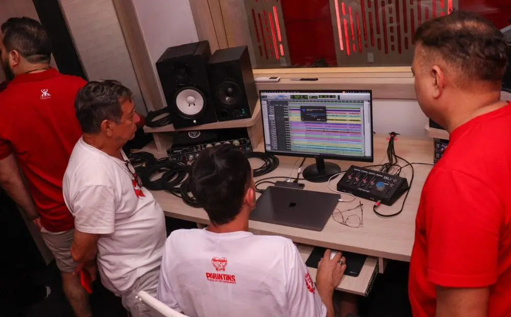 Estúdio de produção musical da Associação Folclórica Boi-Bumbá Garantido em Parintins