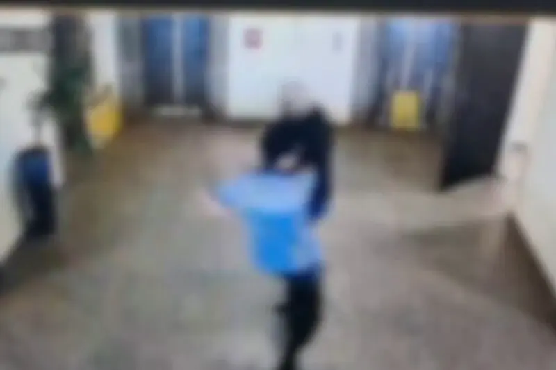 Vídeo mostra agressão contra síndico em condomínio em Jaboatão dos Guararapes