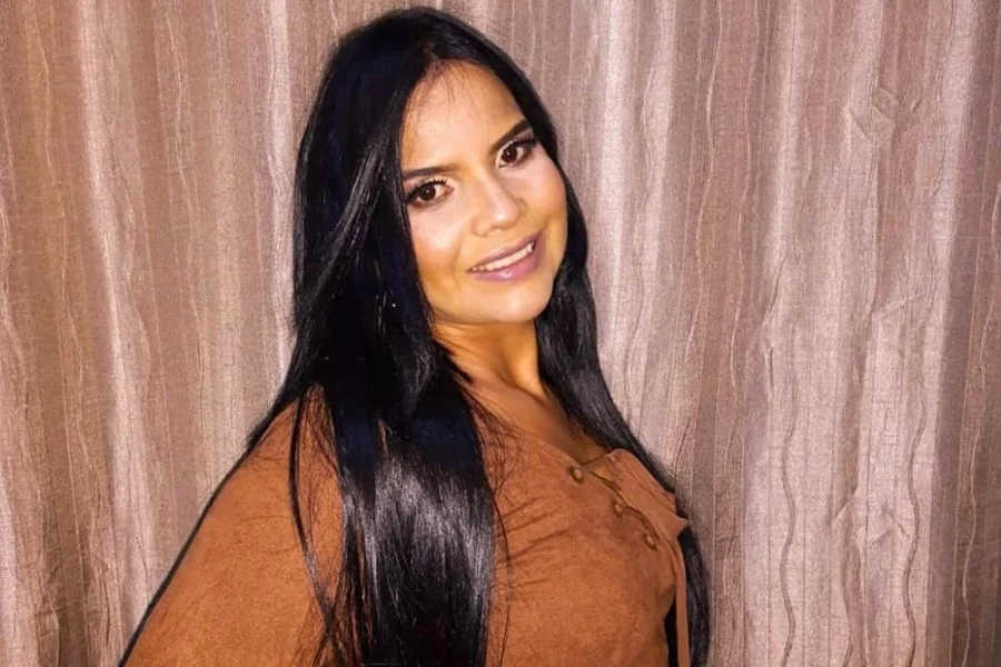 Mulher luta pela vida em hospital após tomar remédio ilegal para emagrecer