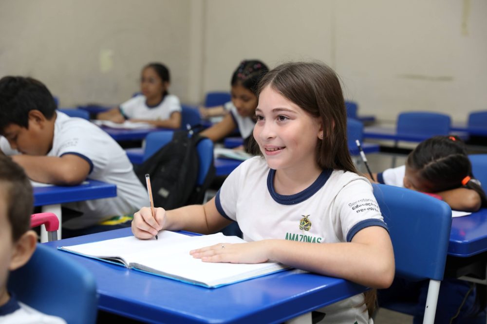 Transferência escolar 2026 começa nesta quarta-feira na rede pública do AM