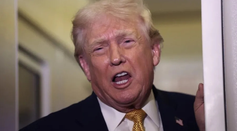 Donald Trump faz pronunciamento na Casa Branca sobre a situação política e humanitária em Cuba.