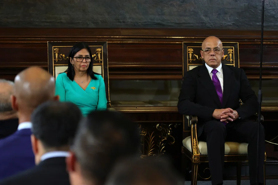 Venezuela discute reforma na lei do petróleo que pode atrair empresas estrangeiras e beneficiar EUA