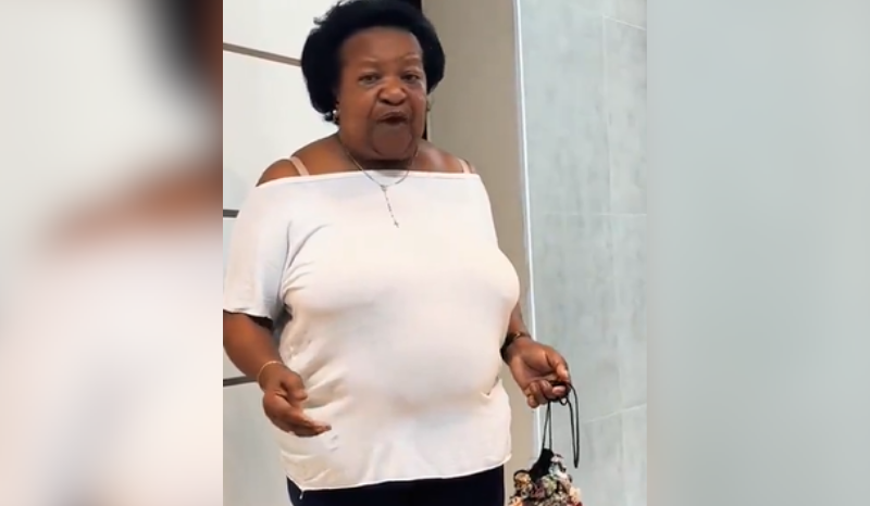 Vídeo: idosa dá “puxão de orelha” em homem após fala homofóbica na rua; veja vídeo
