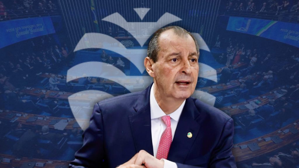 Montagem com foto do senador Omar Aziz e texto sobre a decisão de não disputar o governo tampão no Amazonas