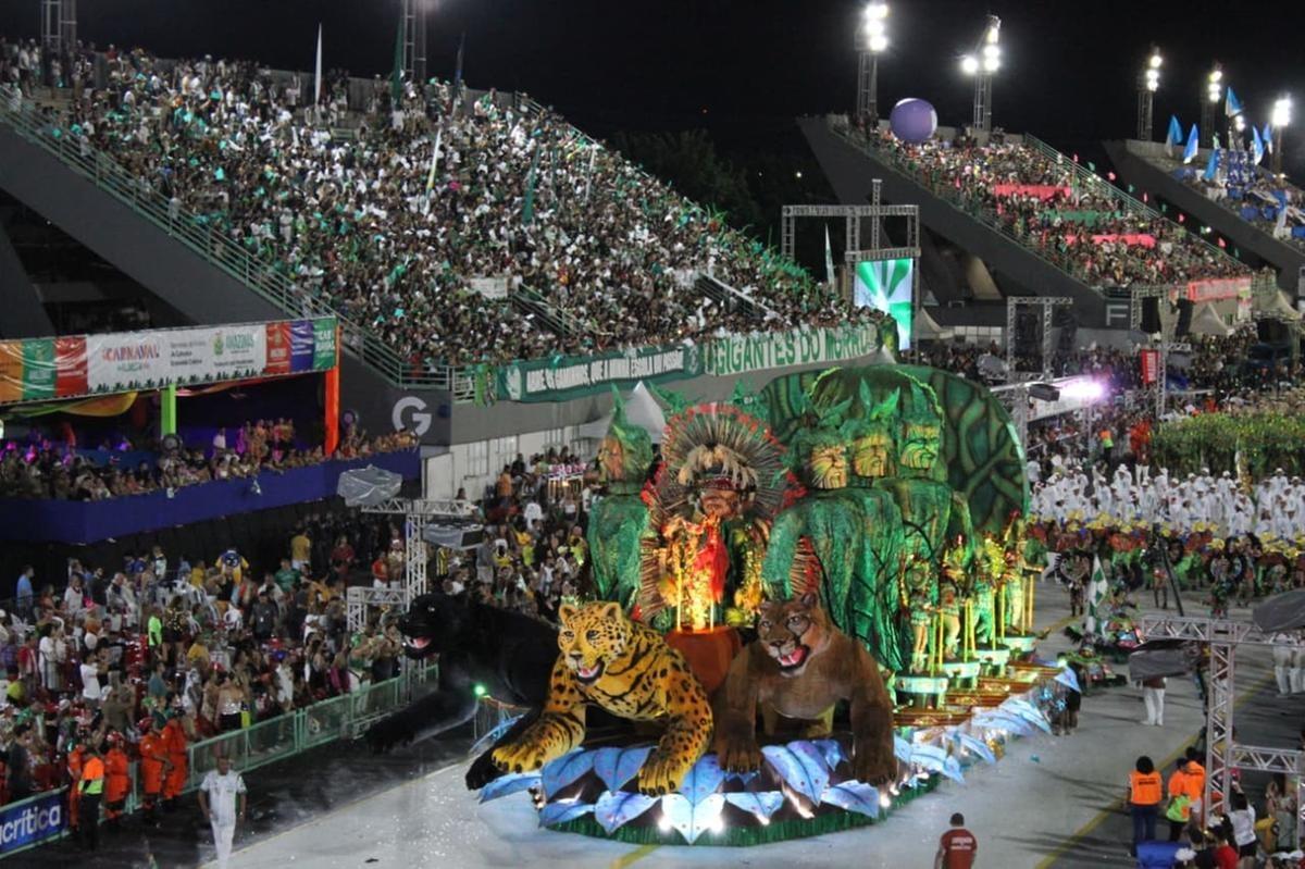 Reino Unido da Liberdade reassume 3º lugar no Carnaval de Manaus 2026 após desempate por samba-enredo no regulamento oficial contra Andanças de Ciganos.