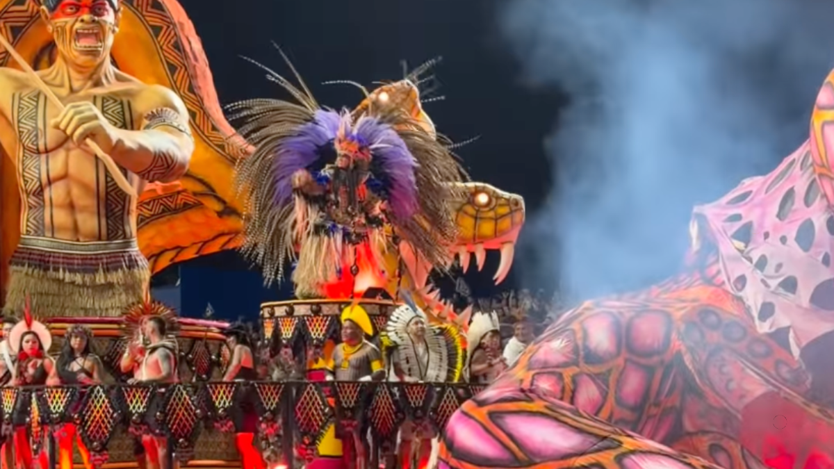 artistas do boi caprichoso no carnaval de são paulo