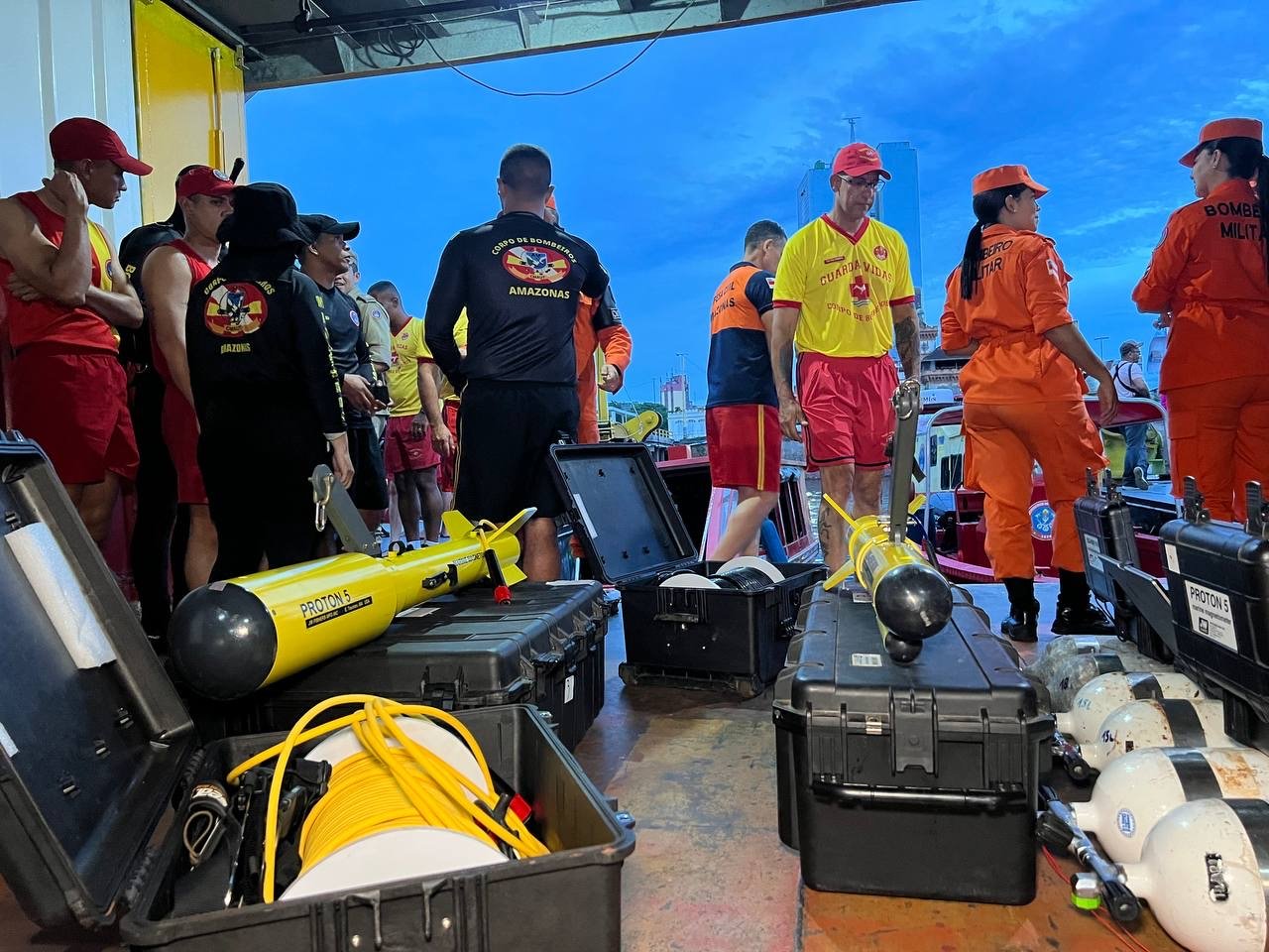 comandante do corpo de bombeiros detalha operação de busca por desaparecidos do naufrágio