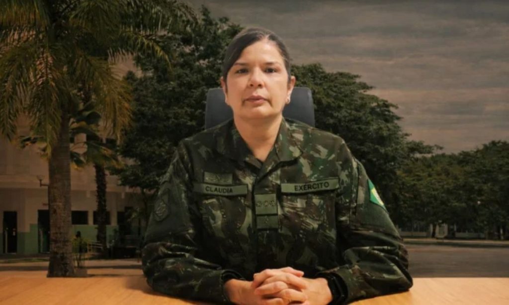 Coronel Claudia Lima Gusmão Cacho que será a primeira mulher general de brigada do Exército Brasileiro.