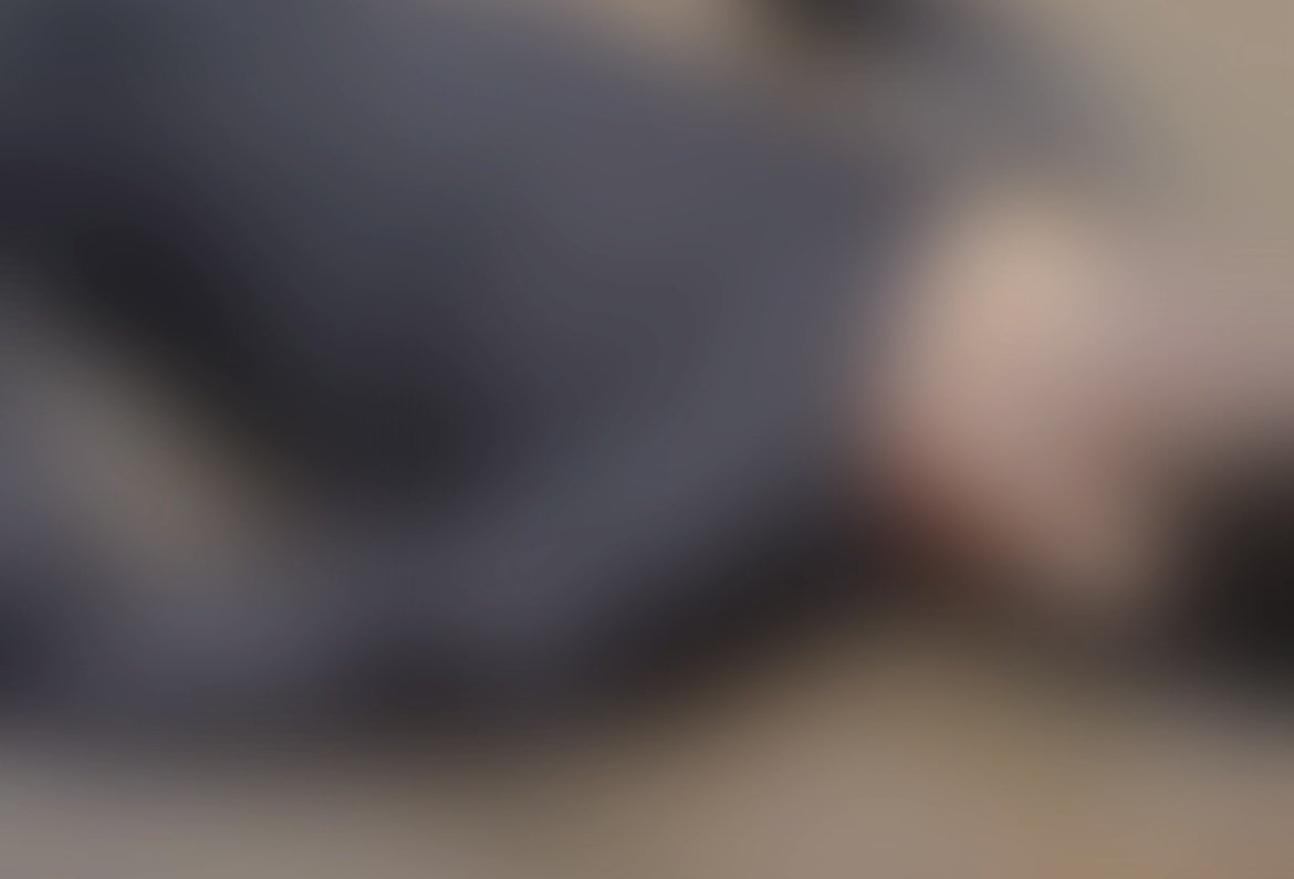 Corpo de homem em estado de decomposição boiando em igarapé no município de Manacapuru no interior do Amazonas.