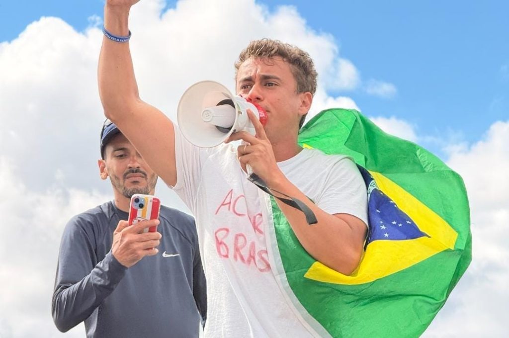 foto de nikolas ferreira