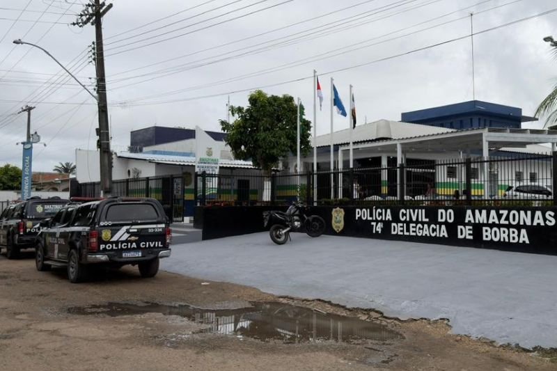 Prisão de ex-servidor da prefeitura de borba por exigir favores sexuais em troca de benefícios sociais.