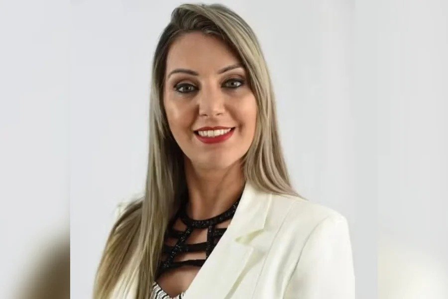 Imagem da ex-vereadora Roseli Vanda Pires Albuquerque