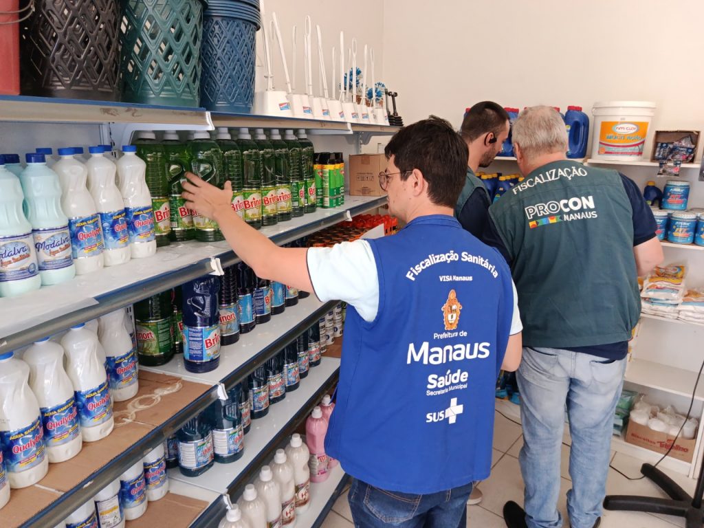 fiscalização de produtos de limpeza apreendidos na zona leste de manaus