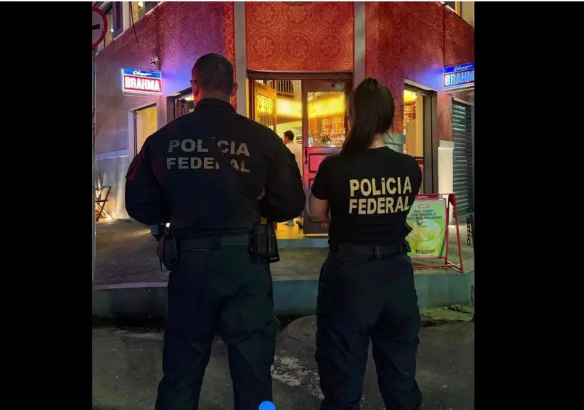 Fiscalização da polícia federal em bares de manaus