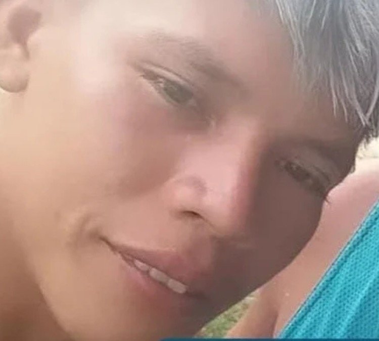 imagem do suspeito de arremessar enteado pela janela